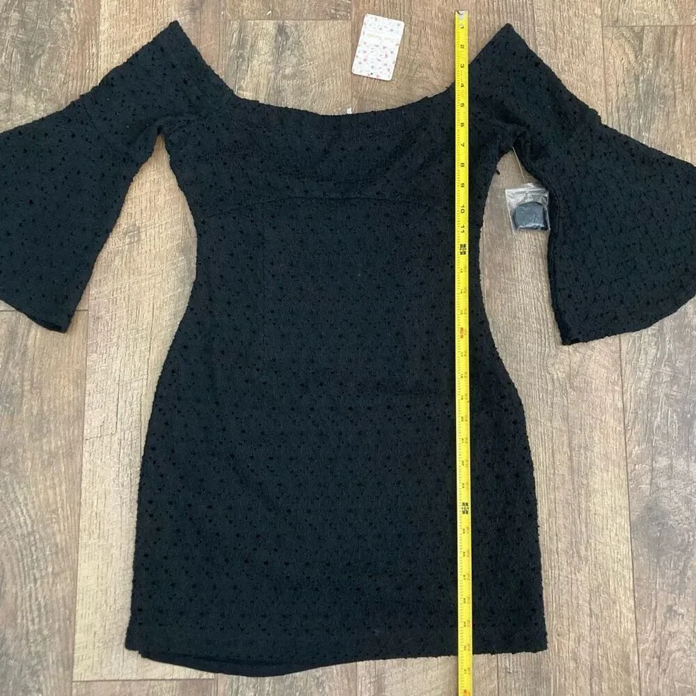 Free People‎ NWT Sophia Black Eyelet Off Shoulder Bell Sleeve Boho Mini Dress S
